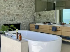 Epic Penthouse in Camps Bay – photo 47 thumbnail