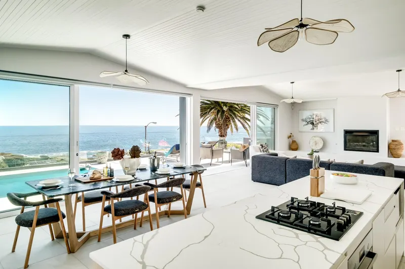 Sapphire Tide Terrace in Camps Bay – photo 12