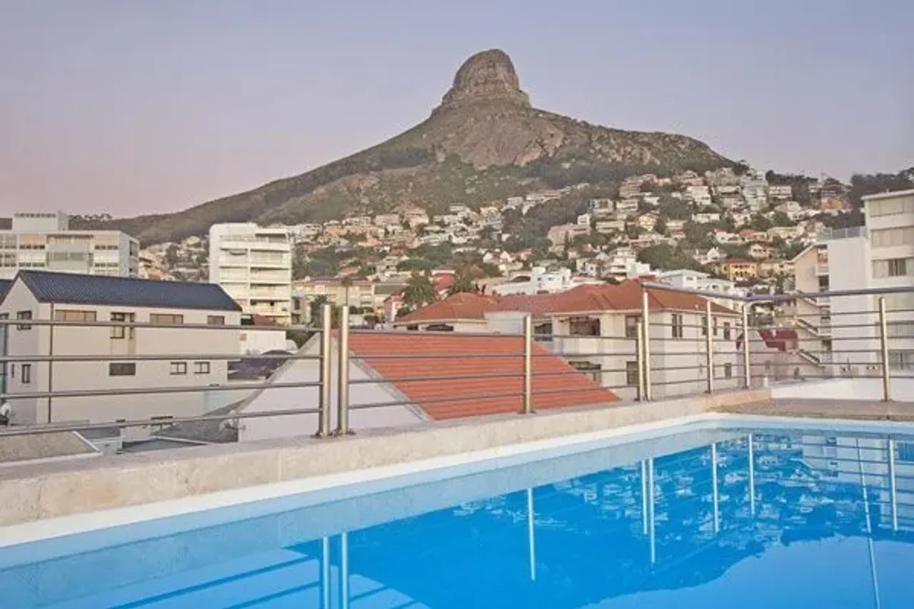 Bantry Beach Penthouse in Bantry Bay