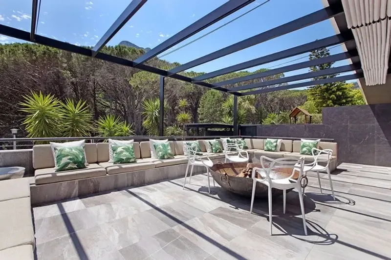 19 on Blair in Camps Bay – photo 10