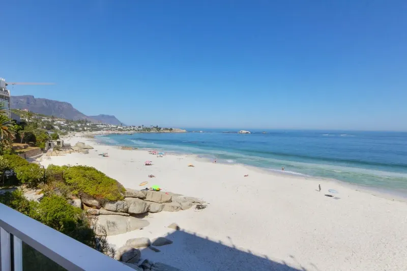 Clifton Attina in Clifton – photo 3