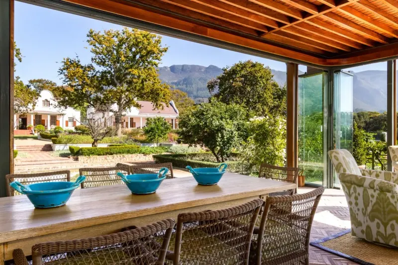 Le Marais Villa in Constantia – photo 2