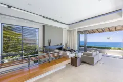 Medroad Villa in Camps Bay – photo 1 thumbnail
