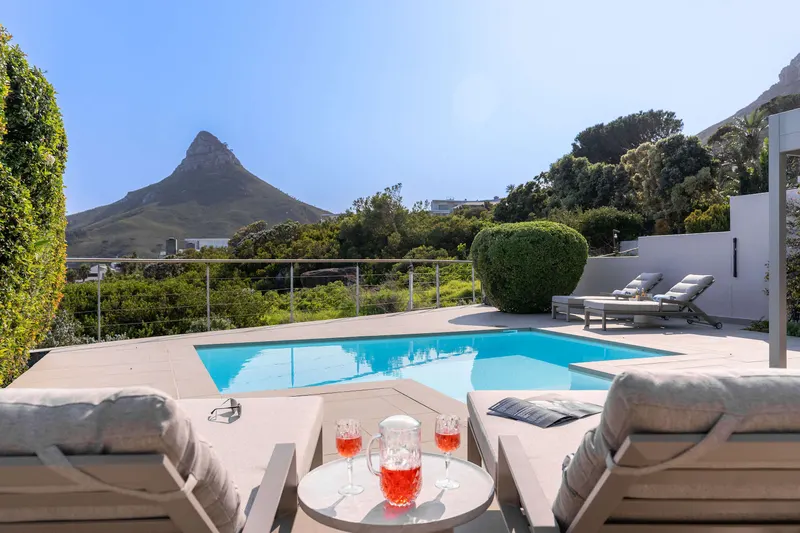 Nura Townhouse in Camps Bay – photo 3