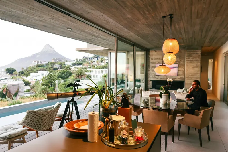 Sea Love in Camps Bay – photo 23