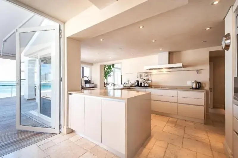 Clifton Holiday Apartment in Clifton – photo 10
