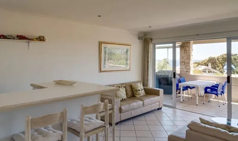 Central House in Camps Bay – photo 3