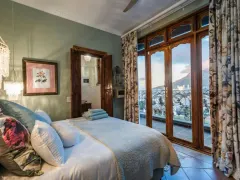 Varsity Street Villa in Tamboerskloof – photo 16 thumbnail