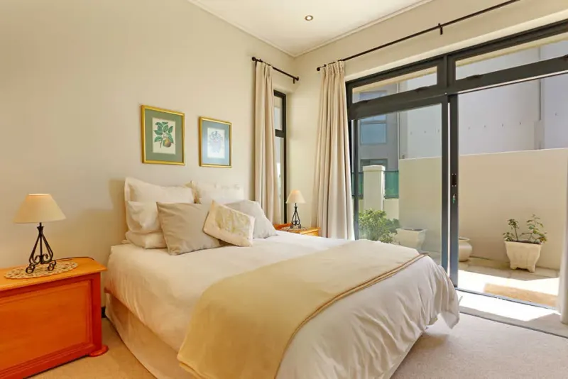 Stonehurst Villa in Westlake – photo 16