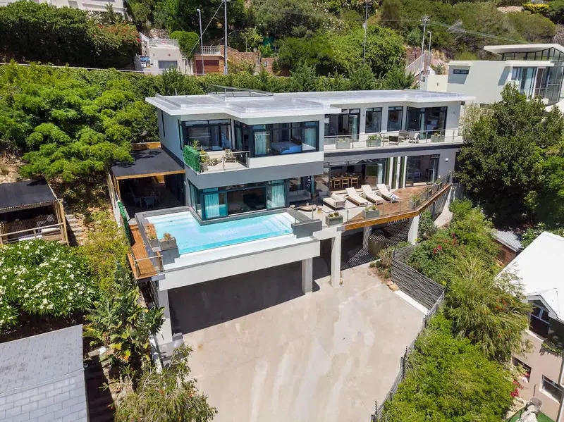 Central Drive Villa in Camps Bay – photo 61