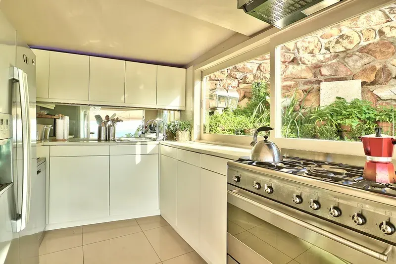 Clifton Ice Bungalow in Clifton – photo 18