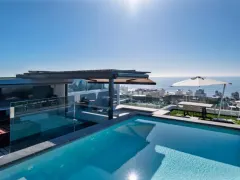 Penthouse on B in Green Point – photo 2 thumbnail