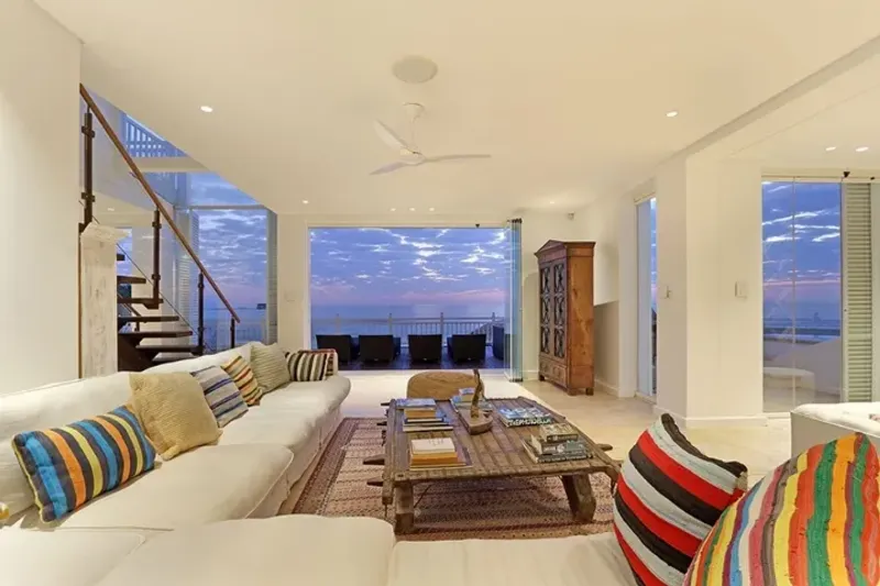 Ivory Sands Bungalow in Clifton – photo 22