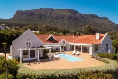 Hout Bay Villa in Hout Bay – photo 14 thumbnail