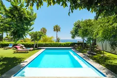 Villa Rhea in Fresnaye – photo 1 thumbnail