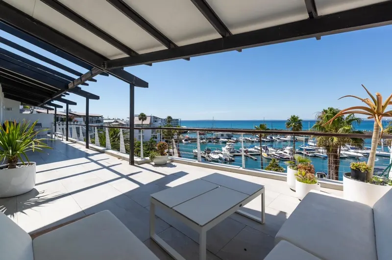 Marinaclub Penthouse in V&A Waterfront – photo 24