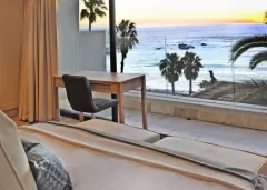 Villa Lush in Clifton – photo 3 thumbnail