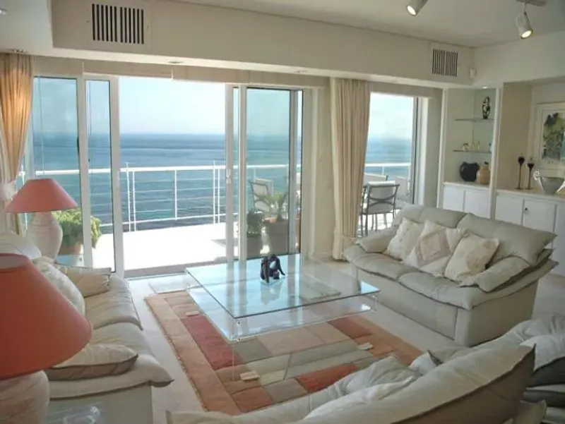 Azure in Camps Bay – photo 8