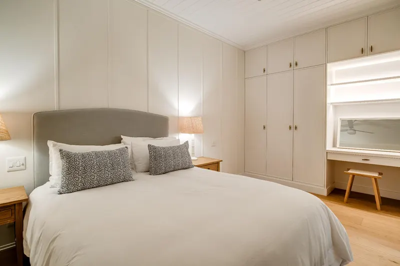 Sandstone Apartment in Higgovale – photo 35