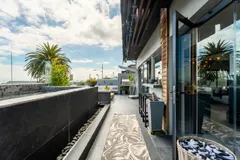Joubert Oasis Villa in Green Point – photo 16 thumbnail