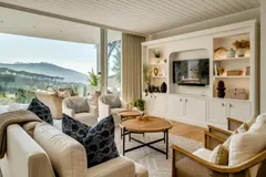 Sandstone Apartment in Higgovale – photo 2 thumbnail