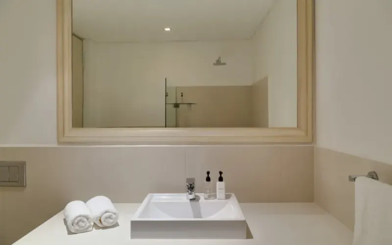 Finchley Villa in Camps Bay – photo 22