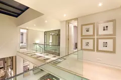 Titan Villa in Bantry Bay – photo 24 thumbnail