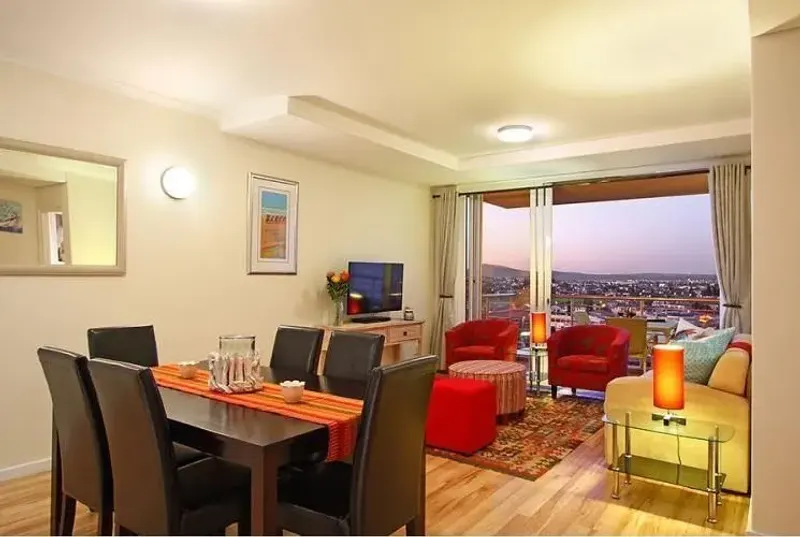 Horizon Bay 405 in Table View – photo 9