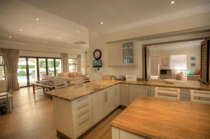 Upper Claremont Villa in Claremont – photo 17