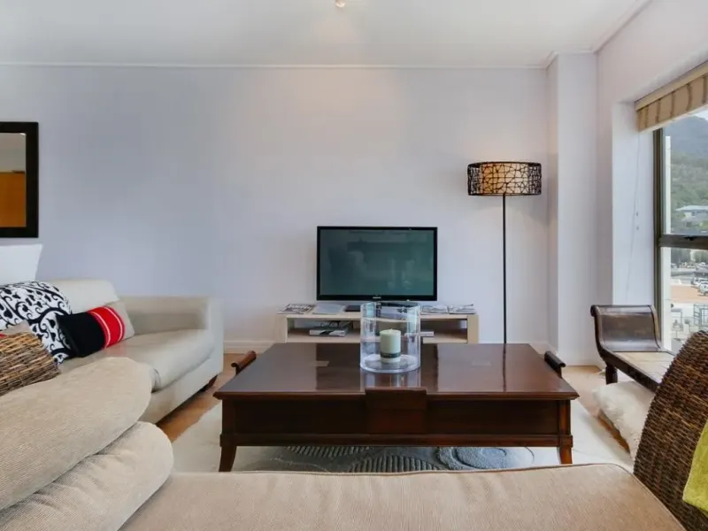 Dunmore 2 Bed in Clifton – photo 8