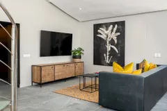 Malachite Penthouse  in Green Point – photo 14 thumbnail