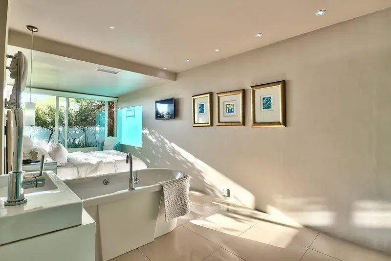 Clifton Ice Bungalow in Clifton – photo 16