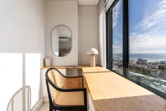 Emblematic View in Green Point – photo 4 thumbnail