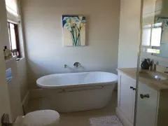 Eagle Constantia in Silverhurst – photo 6 thumbnail