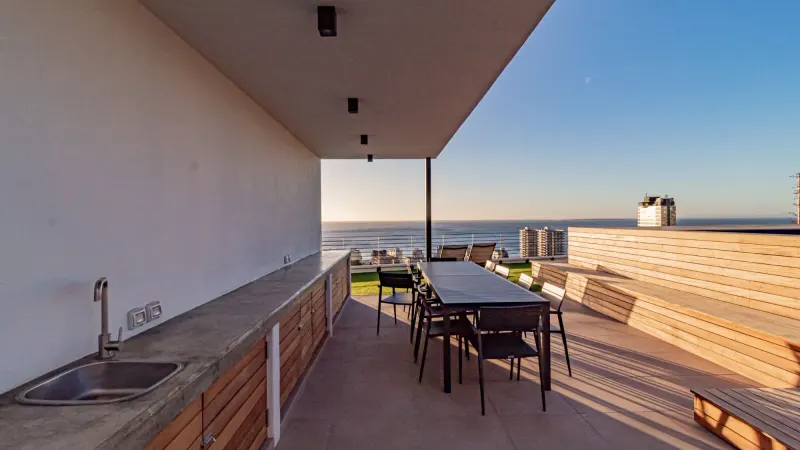 Alpha Sunsets in Sea Point – photo 31