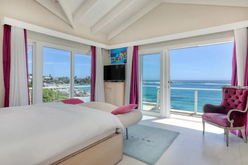 Ocean Blue Bungalow in Clifton – photo 16