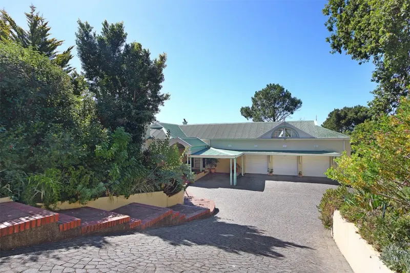 Constantia Outlook in Constantia Heights – photo 32