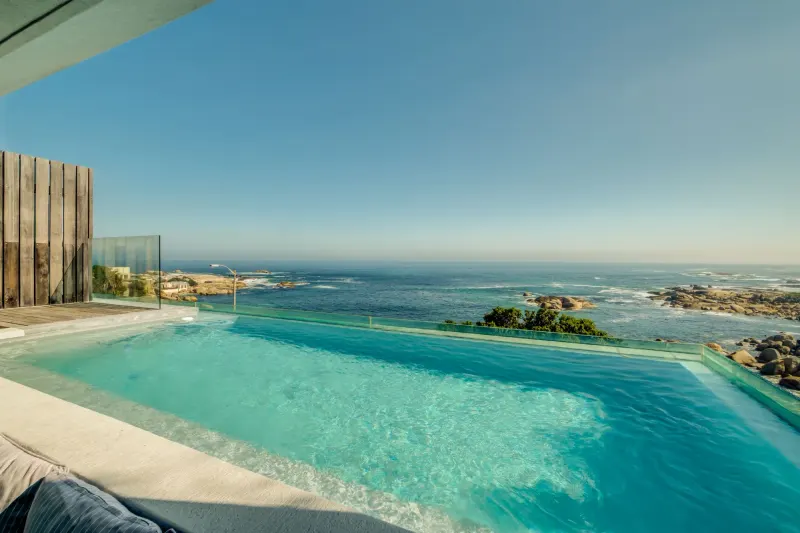 Caliche in Camps Bay – photo 1