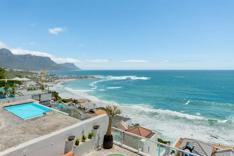 Clifton Escape in Clifton – photo 22