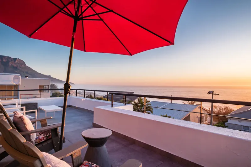 Jumeirah Blue in Camps Bay – photo 2