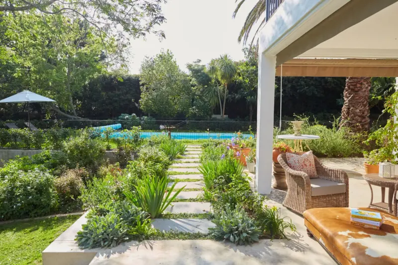 Bell House in Constantia Vale – photo 14