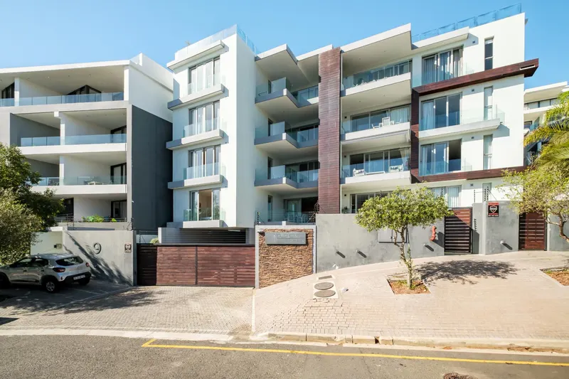 Nobelium in Sea Point – photo 36