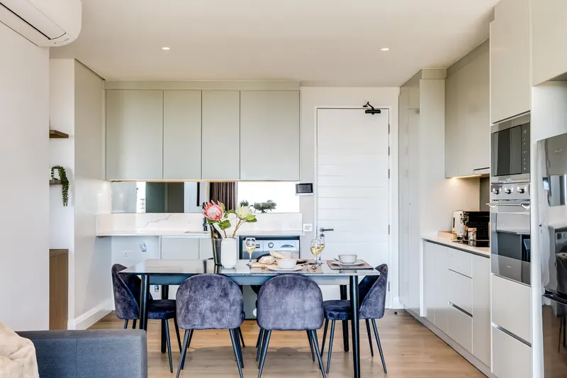 Marlo Stone (002) in Sea Point – photo 17