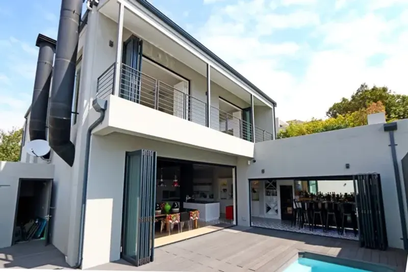Newport Villa in Gardens – photo 7