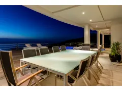 Geneva Sunsets in Camps Bay – photo 9 thumbnail