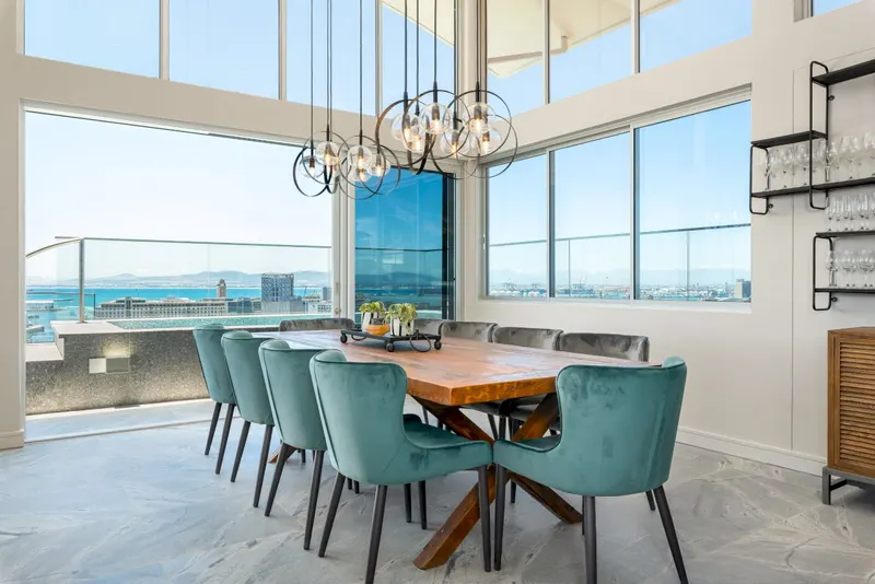Malachite Penthouse  in Green Point – photo 23