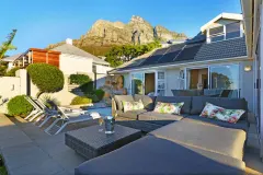 Upper Tree Villa in Camps Bay – photo 5 thumbnail