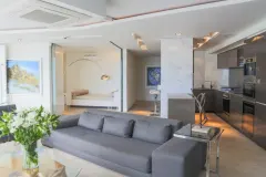 Victoria Rd Luxury Apartment 101 in Bakoven – photo 14 thumbnail