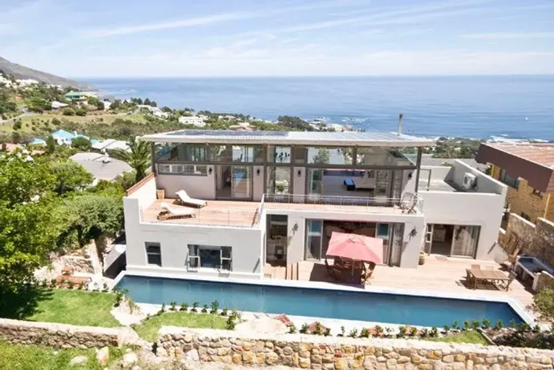 Hely Hutchinson Villa
