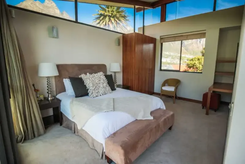 Glen Beach Villas 4 in Camps Bay – photo 9